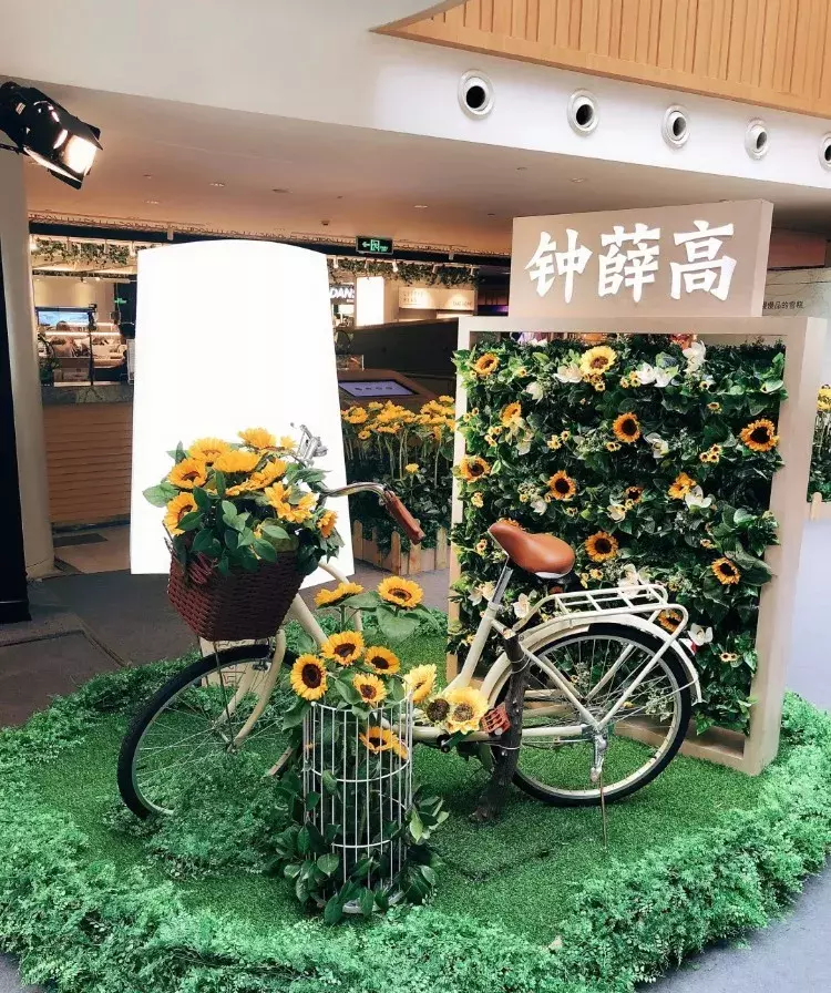 雪糕中的流量王,钟薛高开“酸”咖啡店要打造另一个爆款,你觉得他会从“网红”变成“长红”?吗?(图5) 雪糕中的流量王,钟薛高开“酸”咖啡店要打造另一个爆款,你觉得他会从“网红”变成“长红”?吗?(5)