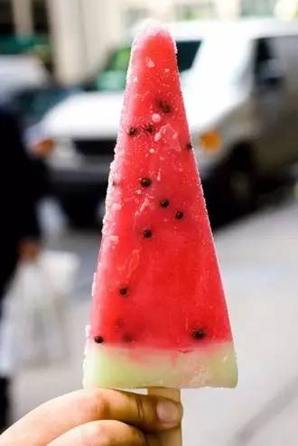 我要吃冷饮!上海人记忆中的36款冷饮,你还记得几个?(图11) 我要吃冷饮!上海人记忆中的36款冷饮,你还记得几个?(11)