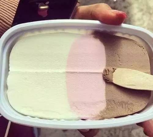 我要吃冷饮!上海人记忆中的36款冷饮,你还记得几个?(图25) 我要吃冷饮!上海人记忆中的36款冷饮,你还记得几个?(25)