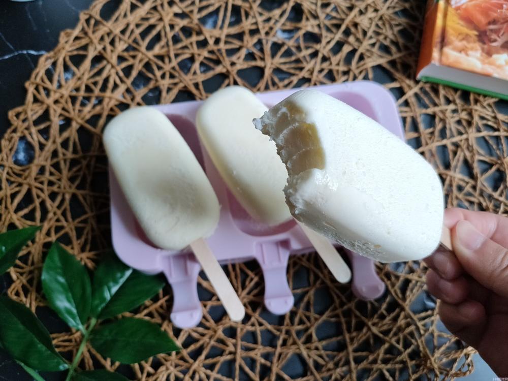 小布丁雪糕的做法（把牛奶倒进锅里几步就能做出香甜松软）(9)