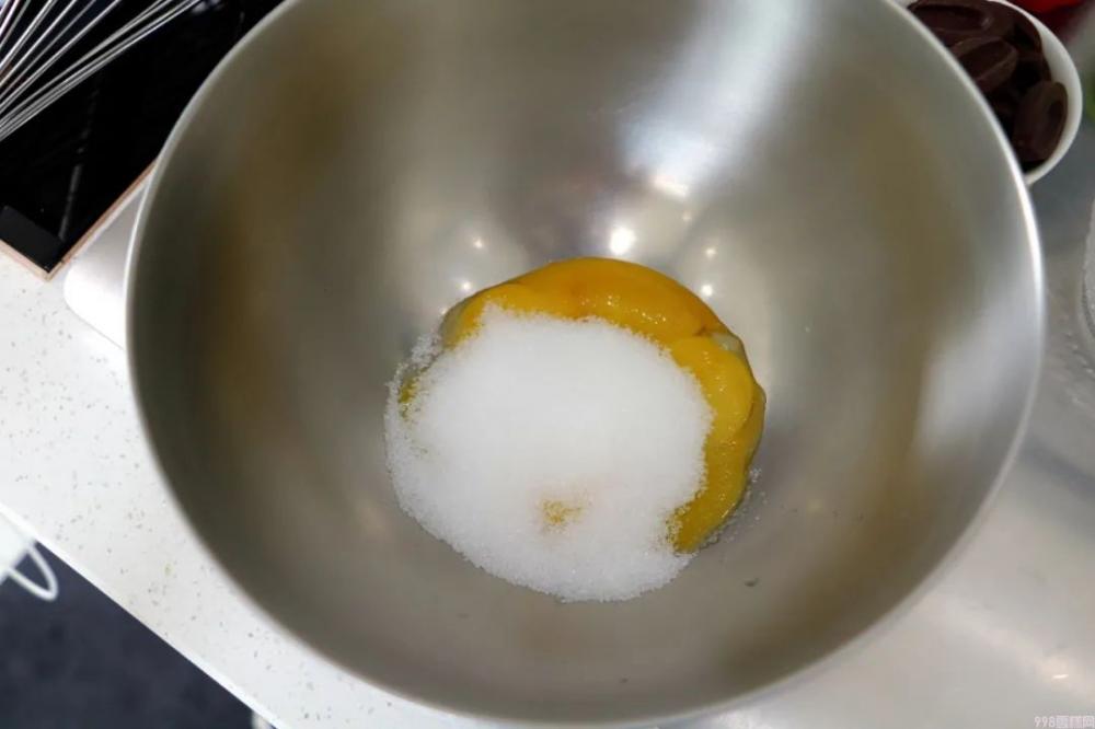 可可味冰淇淋的做法(冰淇淋的做法窍门)(3) 可可味冰淇淋的做法(冰淇淋的做法窍门)(3)