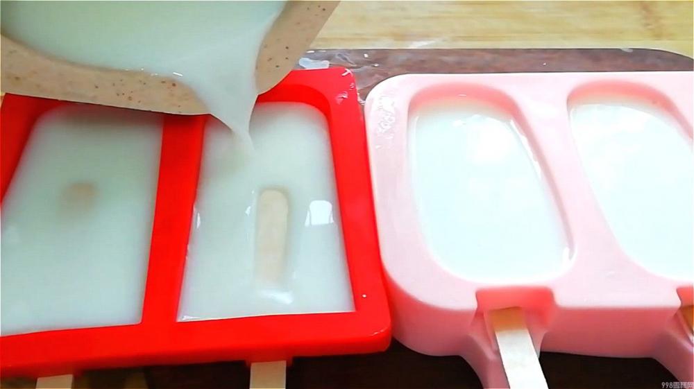 老式冰棍怎么做(只需要四种材料五分钟)(9) 老式冰棍怎么做(只需要四种材料五分钟)(9)