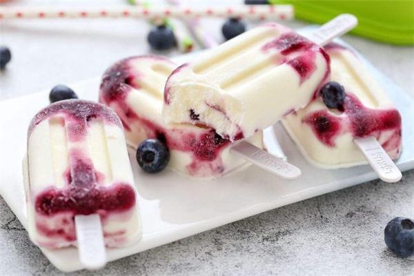 雪糕和冰淇淋有什么区别 雪糕和冰淇淋一样吗 雪糕和冰淇淋有什么区别(解析雪糕和冰淇淋一样吗)(2)