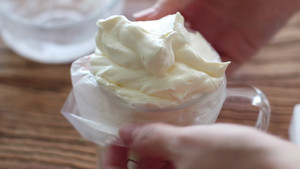 酸奶雪糕的做法（分享无蛋黄版的做法）(5)