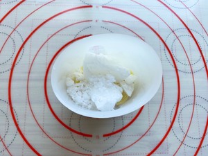 白巧克力脆皮雪糕的做法（入口即化无需打发）(9)