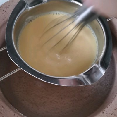 牛奶冰淇淋怎么制作（自制奶香冰淇淋步骤分享）(3)