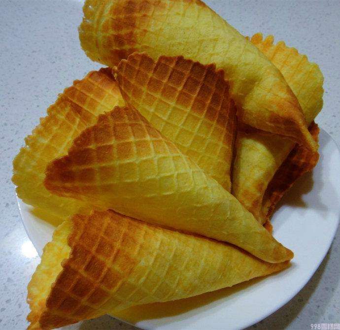 冰淇淋甜筒皮怎么做(现在学做冰淇淋脆皮蛋筒完美融合)(8) 冰淇淋甜筒皮怎么做(现在学做冰淇淋脆皮蛋筒完美融合)(8)