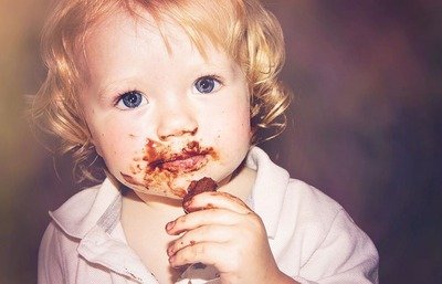 孩子多大可以吃冰淇淋(怎么吃才不影响健康)(2) 孩子多大可以吃冰淇淋(怎么吃才不影响健康)(2)