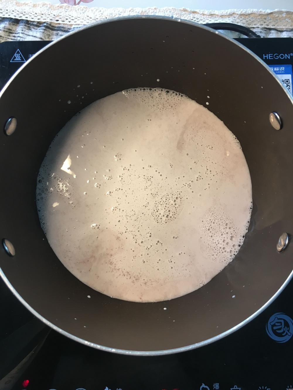 一瓶牛奶,一碗红豆,教你们做出美味鲜奶红豆冰棒(图3) 一瓶牛奶,一碗红豆,教你们做出美味鲜奶红豆冰棒(3)